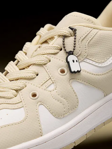 Urban Blaze: Butter Men Low Top Sneakers