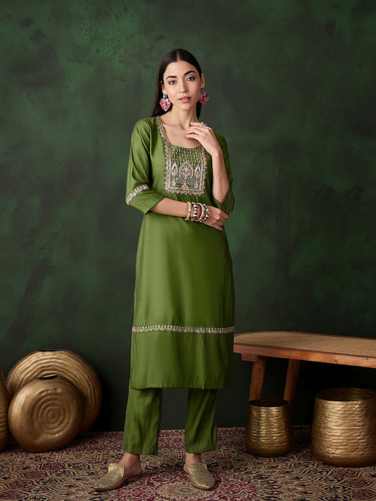 Womens Green Designer Solid Stylish Kurti Set
