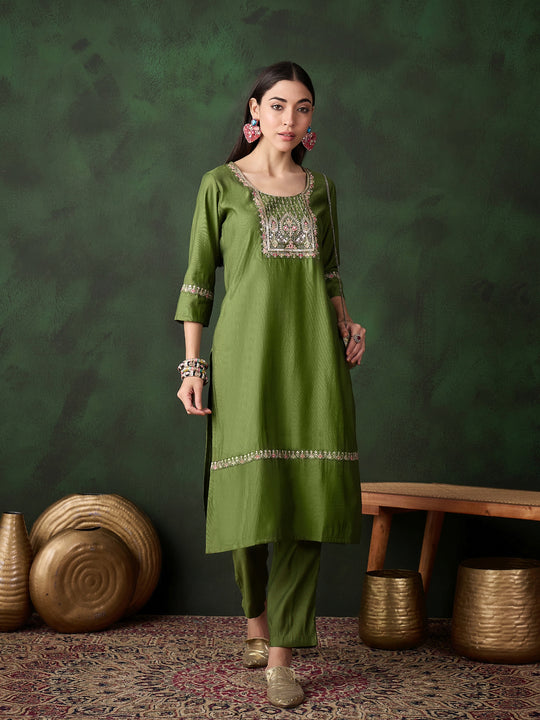 Womens Green Designer Solid Stylish Kurti Set