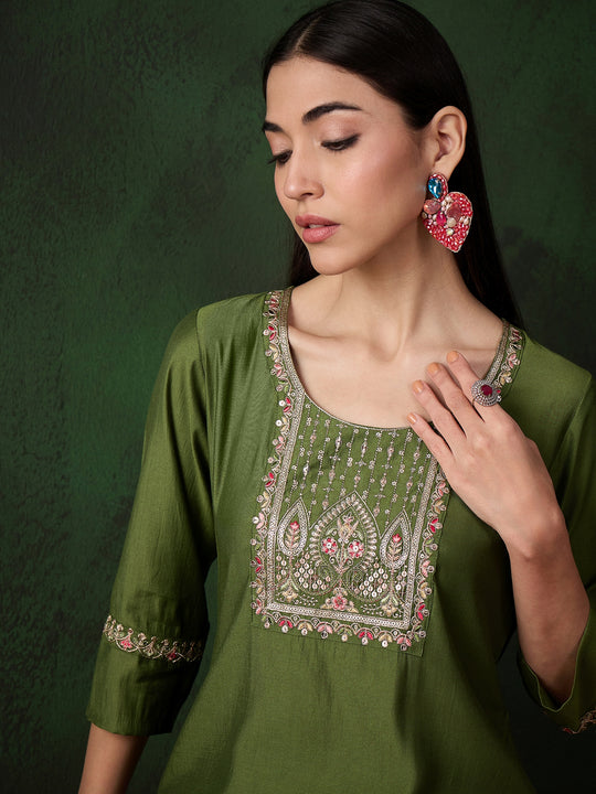 Womens Green Designer Solid Stylish Kurti Set
