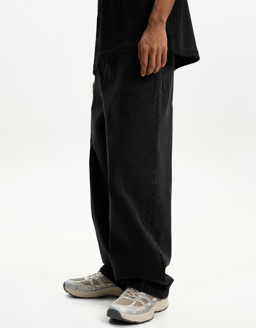 black baggy jeans