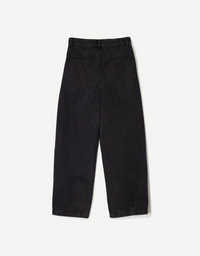 black baggy jeans