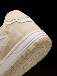 Urban Blaze: Butter Men Low Top Sneakers