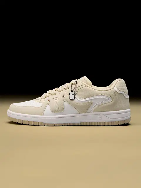 Urban Blaze: Butter Men Low Top Sneakers