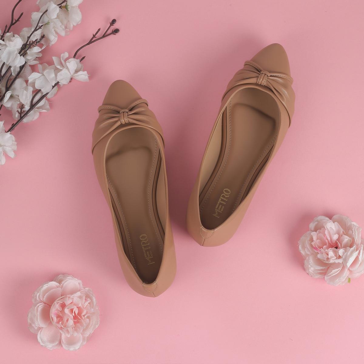 Women Beige Casual Ballerinas