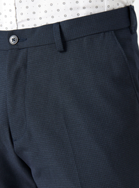 Textured Formal Trousers with Pockets