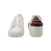 Casual sneakers