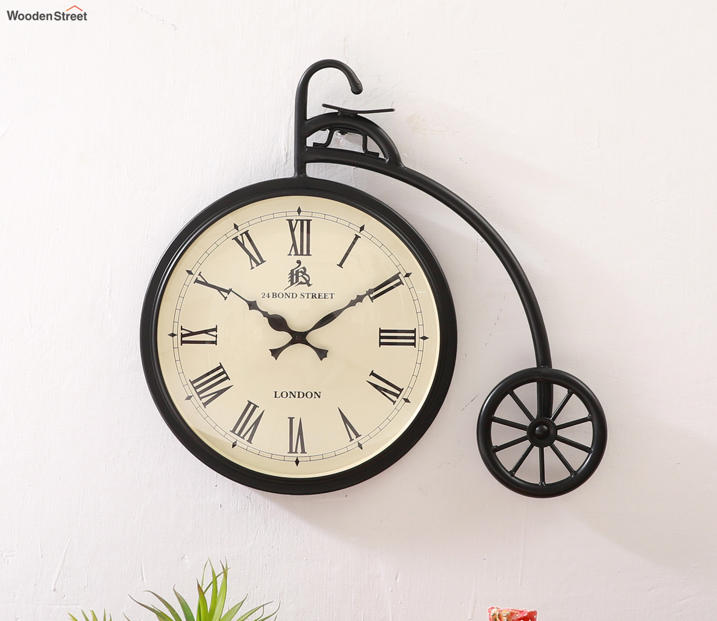 Cycle Shaped Analog Metal Wall Clock