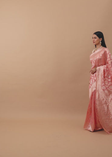 Pink Floral Leaf Patterned Saree with Diamond Motifs