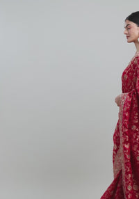 Intricate Pink Elegance Saree